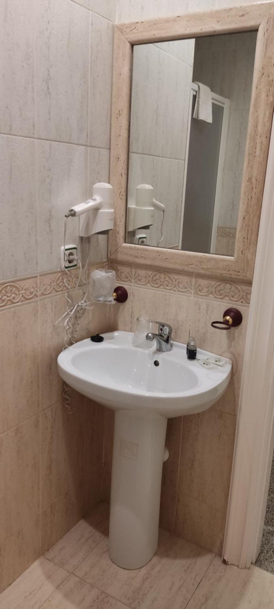 Hotel El Doncel Атарфе Экстерьер фото